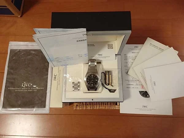 IWC インヂュニア Ingenieur IW322701 箱等完品 2012年9月OH済・リシュモンIWC整備証明書 ギャランティーカード付属