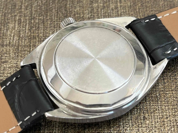 IWC ヨットクラブ Yacht Club ジェラルドジェンタデザイン ブラックミラーダイヤル Cal.8541 お魚リューズ