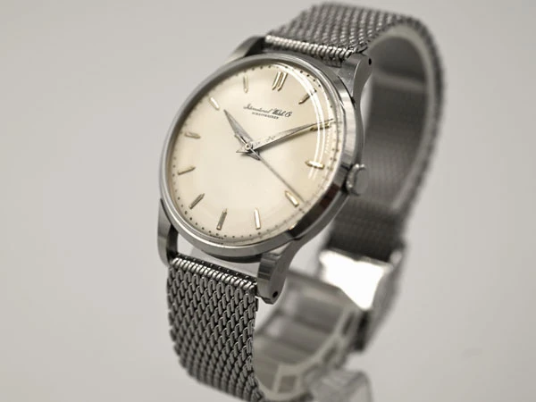 IWC オールドインター Schffhausen 手巻き シルバーダイアル 不屈の名機 Cal.89搭載モデル メッシュブレス付属