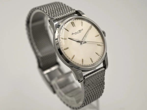 IWC オールドインター Schffhausen 手巻き シルバーダイアル 不屈の名機 Cal.89搭載モデル メッシュブレス付属