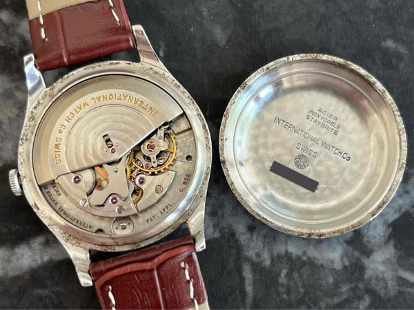 IWC International Watch Companyオールドインター グリーン文字盤 筆記体ロゴ Cal.852
