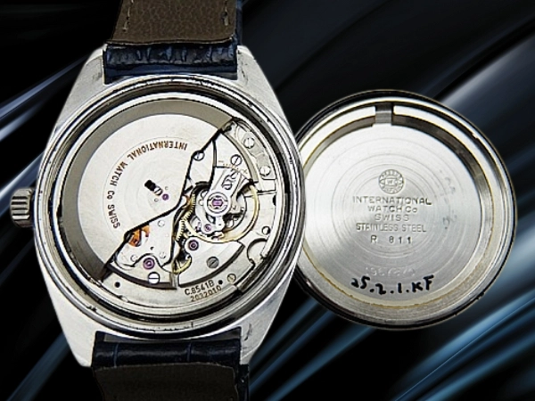 IWC ヨットクラブ Ref.R811 ペラトン式 Cal.8541B SS お魚リューズ ブルーダイヤル ベルト仕様 オートマチック INTERNATIONAL WATCH Co. Yacht Club [代行おまかせコース]