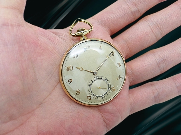 IWC 懐中時計 14KYG 金無垢 重量51g クレスアロー社ケース 21石 Cal.77 ポケットウオッチ 無印ダイヤルダイヤル 手巻き INTERNATIONAL WATCH Co. Cresarrow Case [代行おまかせコース]