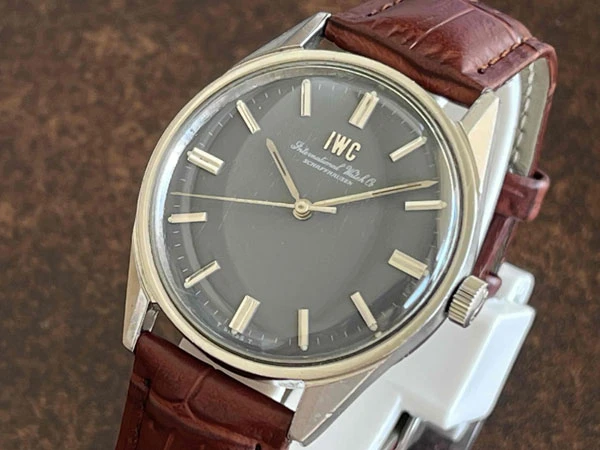 IWC オールドインター グレーダイヤル ギャランティー・ボックス付属 お魚リューズ Cal.89