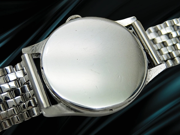 IWC オールドインター スモールセコンド Cal.83 SS スクリューバック マットブラック セクターダイヤル 筆記体ロゴ 社外製ジュビリーブレス 手巻き INTERNATIONAL WATCH Co. [代行おまかせコース]