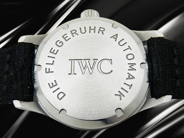 IWC パイロットウォッチ マーク12 Ref.IW4421 Cal.964 SS ブラックダイヤル 社外ベルト装着 オートマチック レディース・ボーイズサイズ ギャラカード・IWC尾錠付属 Pilot's Watch Mark XII Ladies [代行おまかせコース]