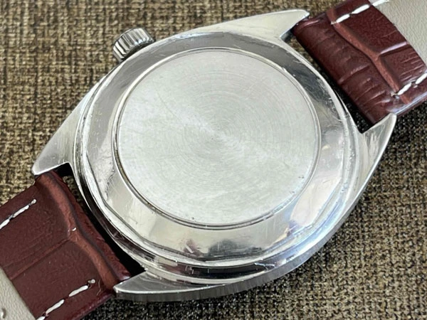 IWC ヨットクラブ Yacht Club シルバーダイヤル ジェラルドジェンタデザインモデル