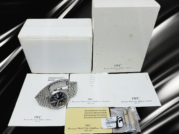 IWC フリーガー クロノグラフ Ref.3706 SS ブラックダイヤル 5連ブレスレット装着 オートマチック パイロットウォッチ BOX・ギャラ等付属 DER FLIEGER CHRONOGRAPH Pilots Watch Chronograph [代行おまかせコース]