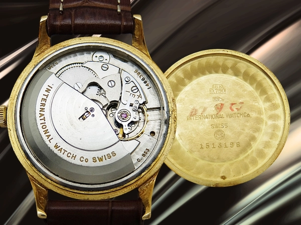 IWC オールドインター Cal.853 重量36g 18KYG 金無垢 筆記体ロゴ シルバーダイヤル オートマチック INTERNATIONAL WATCH Co. [代行おまかせコース]