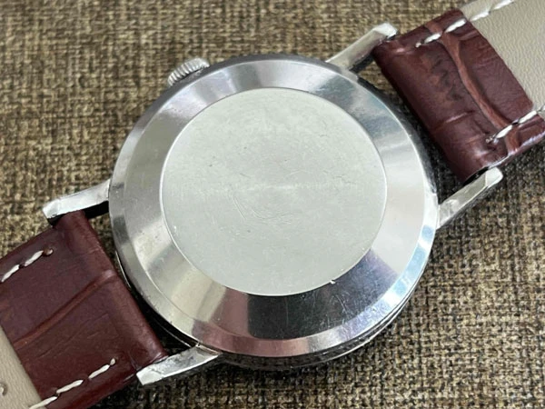 IWC オールドインター グリーン文字盤 ペラトン式 Cal.853 旧型シーラカンス(お魚)リューズ