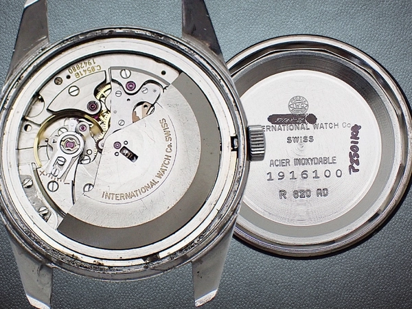IWC オールドインター ラウンド デイト Ref.R820AD Cal.8541B SS 筆記体ロゴ シルバーダイヤル 多連式ブレスレット装着 オートマチック 2025年OH済 時計店修理明細付属 INTERNATIONAL WATCH Co. [代行おまかせ コース]