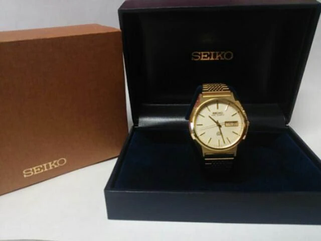 セイコー SEIKO 晩年の名機 キングクォーツ ツインクォーツ 9923 ディスプレイBOX付属