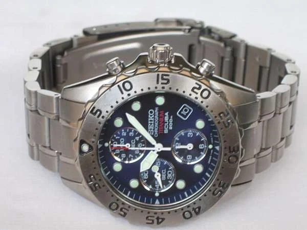 セイコー ダイバー クロノグラフ チタン SCUBA 200M 7T92-0BD0 SBDQ003 クオーツ TITANIUM AIR DIVERS