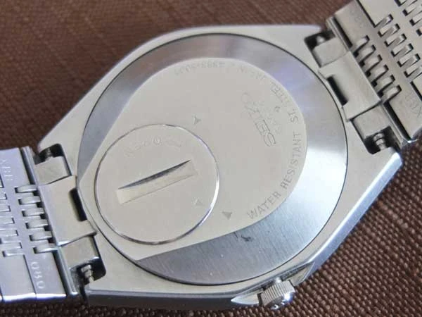 セイコー SEIKO SUPERIOR スーペリア 4883-8001 耐磁性ハードステン 美品