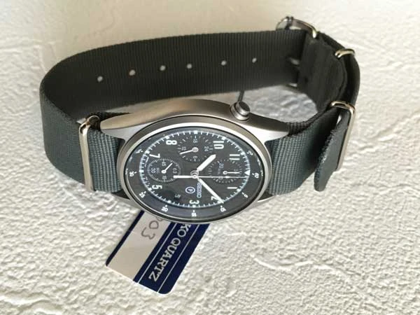 セイコー ミリタリークロノグラフ 英国防省採用 (Gen. 2) 美品 SEIKO 保証書付属