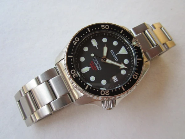 セイコー ダイバー SBCM023 未使用 SCUBA 200m 8F35-00A0 前期 クオーツ パーペチュアルカレンダー デッドストック SEIKO PERPETUAL CALENDER 箱、巻きタグ、説明書、保証書付属