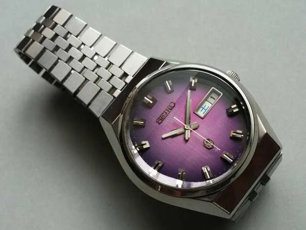 セイコー QR 38クオーツ パープルグラデーション文字盤 3面カットガラス ブレス付属 1970s 希少 美品 SEIKO