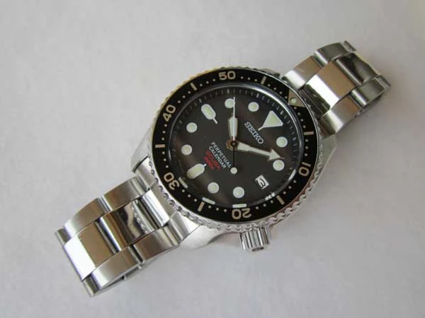 セイコー ダイバー SBCM023 SCUBA 200m 8F35-00A0 前期 クオーツ パーペチュアルカレンダー SEIKO PERPETUAL CALENDER