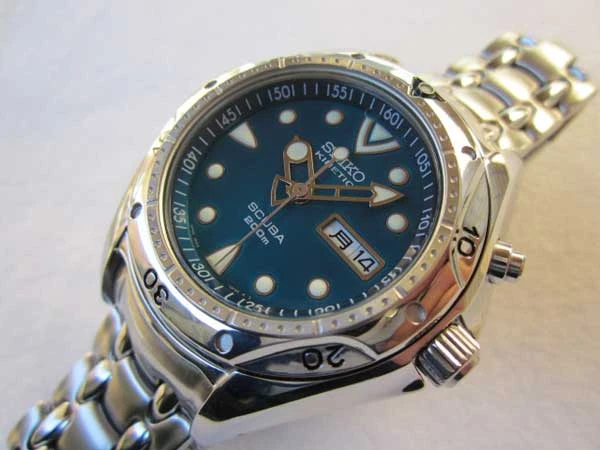 セイコー ダイバー 5M43-0D90 200m SCUBA ピピン SBBW073 クオーツ SEIKO KINETIC 保証書付属