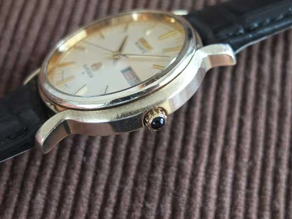 セイコー スーペリア ツインクォーツ 18金 キャップゴールド 9983-8020 美品 SEIKO