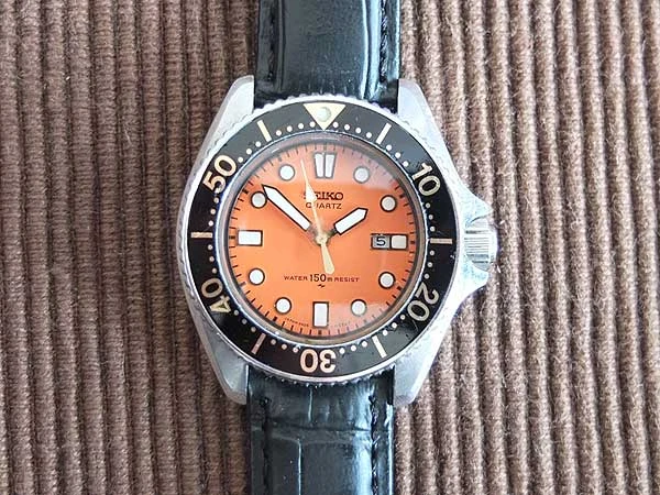 SEIKO SEIKO セイコー 2625-0010 動作品 ダイバー 150m オレンジ文字盤 クォーツ デイト レディース腕時計
