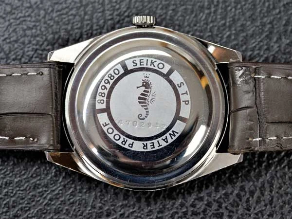 SEIKO セイコー SPORTSMAN スポーツマン セブンティーン・カレンダー 初期型STPケース Ref.8899800 手巻き 分解洗浄施工済み・OH修理時領収書付属 美品