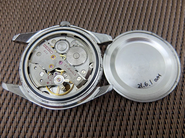 セイコー 61スカイライナー セコンドセッティング 6100-8000 21石 全数字 SS 手巻き 5連ブレス SEIKO Skyliner SECOND SETTING [代行おまかせコース]