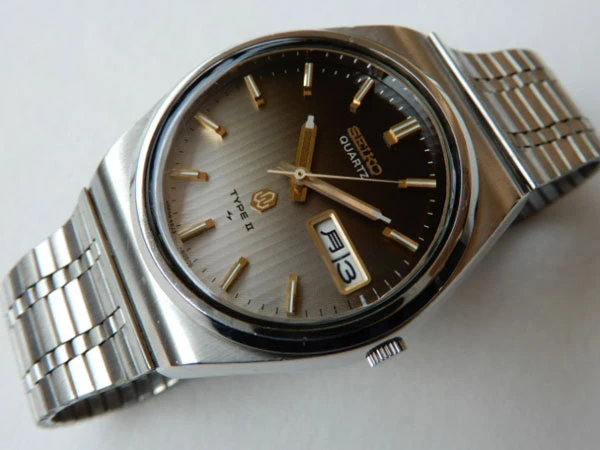 セイコー 4623-8030 TYPE2 クオーツ 70年代 ブラウングラデーション文字盤 デイデイトSEIKO QUARTZ