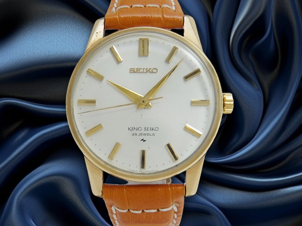 キングセイコー セカンドモデル Ref.44-2000 AGF金張り 盾メダリオン シルバーダイヤル 手巻き 44KS KING SEIKO 2nd [代行おまかせコース]