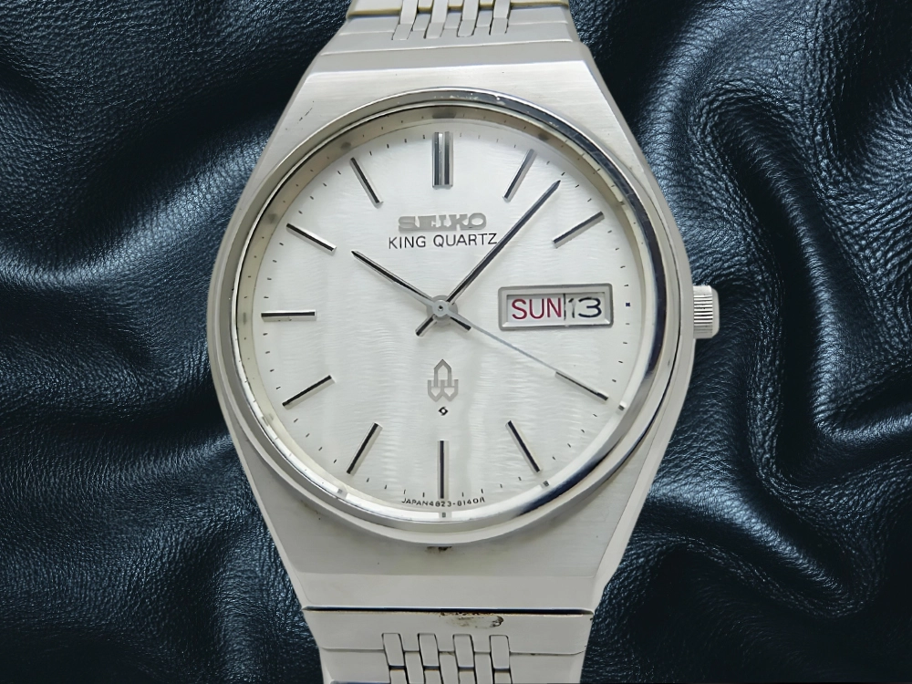 セイコー キングクオーツ 4823-8130 SS シルバーダイヤル デイデイト ブレス仕様 SEIKO KING QUARTZ [代行おまかせコース]