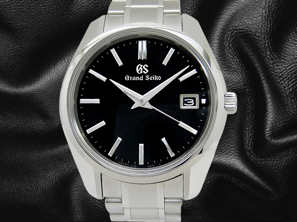 グランドセイコー SBGV207 9F82-0AA0 SS ブラックダイヤル 獅子の紋章 9Fクオーツ BOX・保証書等属 GRAND SEIKO 9F Quartz [代行おまかせコース]