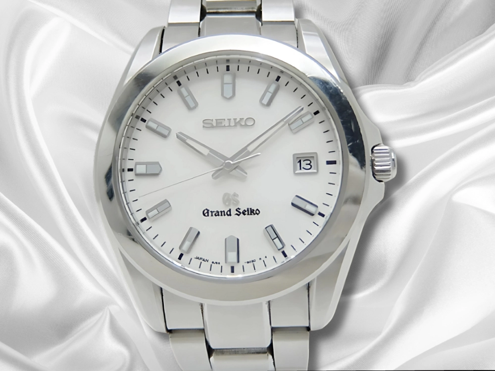 グランドセイコー SBGF017 8J56-8020 SS ホワイトダイヤル 獅子の紋章 クオーツ ブレス仕様 GRAND SEIKO Quartz [代行おまかせコース]