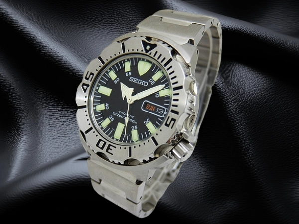 セイコー ダイバーズ 200m ブラックモンスター SKX779K 7S26-0350 SS ブラックダイヤル ブレス仕様 未使用保管品 BOX・保証書付属 オートマチック 海外モデル SEIKO SCUBA DIVER'S Black Monster [代行おまかせコース]