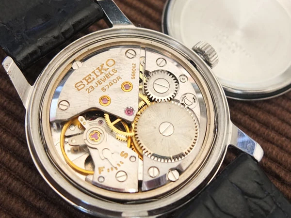 セイコー SEIKO ロードマーベル Lord Marvel 5740-0010 ロービート SS タツノオトシゴ 23石 手巻き 美品