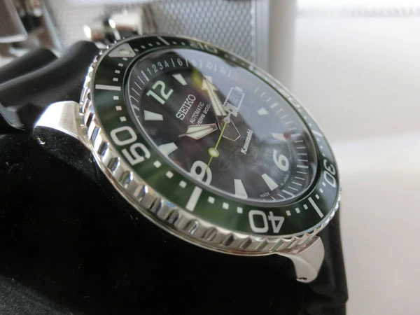 セイコー SEIKO『Kawasaki×SEIKO Ninja ZX-10Rウォッチ』 SZEL009 4R36-13E0 未使用品