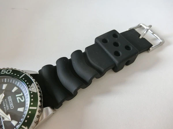 セイコー SEIKO『Kawasaki×SEIKO Ninja ZX-10Rウォッチ』 SZEL009 4R36-13E0 未使用品