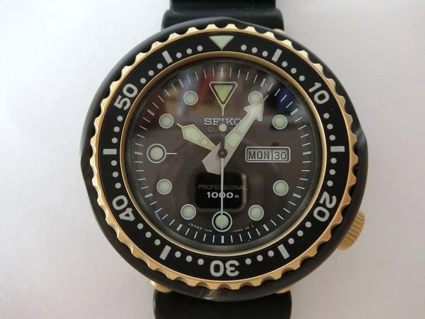 セイコー プロスペックス SBBN040 クオーツ ダイバーズ 復刻 1000m 美品 ヨーロッパ仕様