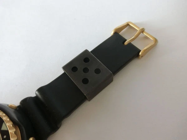 セイコー プロスペックス SBBN040 クオーツ ダイバーズ 復刻 1000m 美品 ヨーロッパ仕様