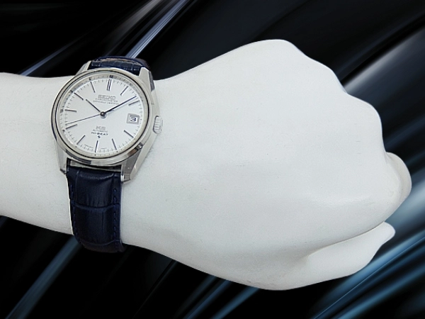 キングセイコー クロノメーター ハイビート 5625-7040 SS シルバーダイヤル ワンピースケース KSメダリオン SEIKOベルト仕様 オートマチック KING SEIKO CHRONOMETER HI-BEAT 56KS [代行おまかせコース]