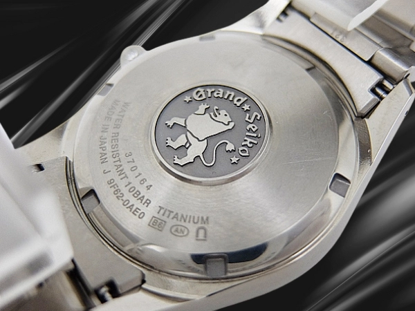 グランドセイコー SBGX067 9F62-0AE0 チタン シルバーダイヤル 獅子の紋章 ブレス仕様 クオーツ 2025年メーカー修理完了報告書付属 GRAND SEIKO GS [代行おまかせコース]