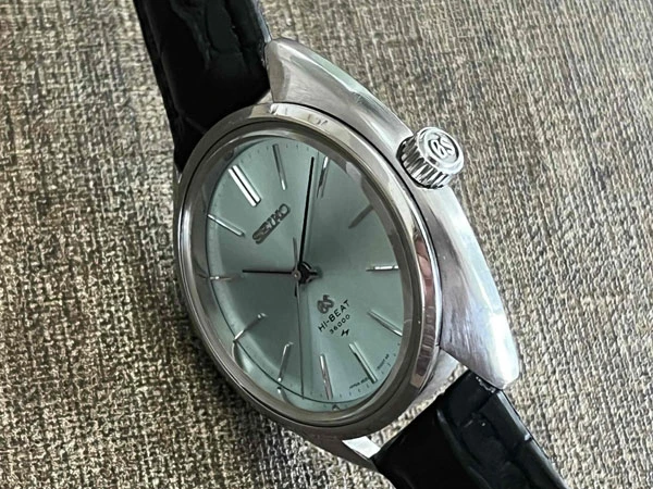 グランドセイコー GRANDSEIKO アイスブルー文字盤 4520-7010 ハイビート Cal.4520A 45GS