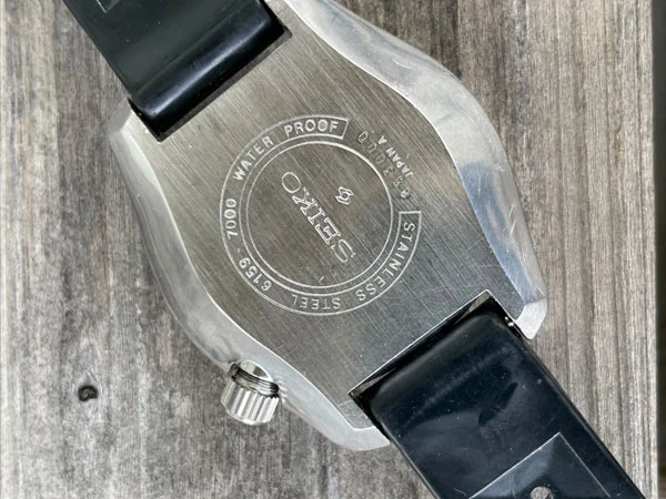 セイコー プロフェッショナルダイバー カウントダウンベゼル 300m 61ダイバー 6159-7000