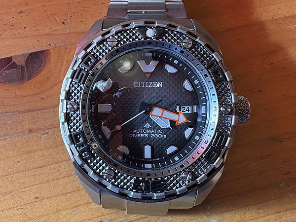 シチズン プロマスター CITIZEN PROMASTER MECHANICAL DIVER 200m 海外モデル 箱、ケース、タグ、保証書あり