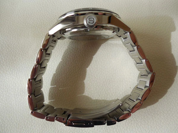 セイコー プレサージュGMT プレステージライン Sharp Edged Series SEIKO クロコダイルⅮバックル付 革ベルト未使用品(25,000円相当) BOX・取扱説明書、保証書(期限切れ)タグ付