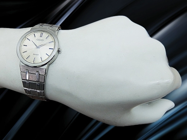 シチズン エクシード 0330-H31811Y SS シルバーダイヤル ブレス装着 クオーツ CITIZEN EXCEED [代行おまかせコース]