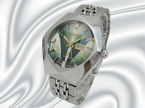 オリエント クロノエース 23石 Ref.TE429-27960 SS 変わりケース カットガラス グリーングラデ―ションダイヤル デイデイト 社外ブレス装着 オートマチック ORIENT CHRONOACE [代行おまかせコース]