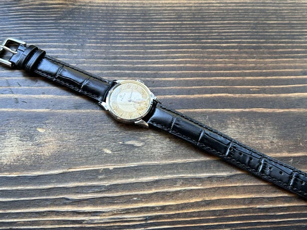 セイコー スモールセコンド ギョーシェダイヤル