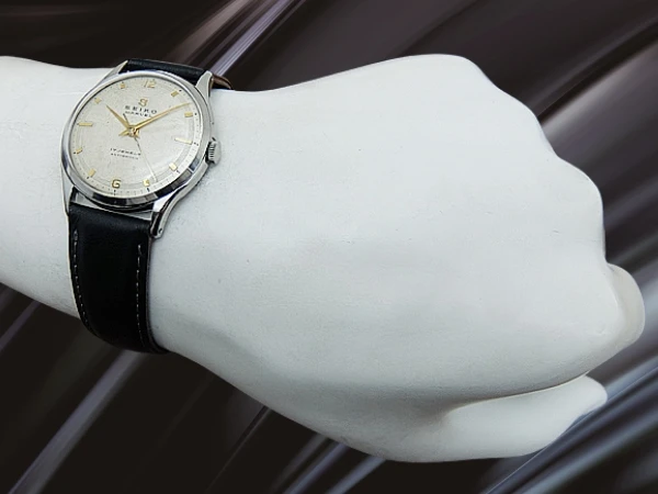 セイコー マーベル J13003 17石 SS 蛇Sマーク ギョウシェダイヤル 社外レザー装着 アンティーク 手巻き SEIKO MARVEL [代行おまかせコース]