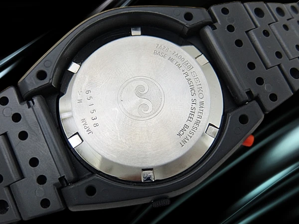 セイコー スピードマスター ジウジアーロ 7A28-7A00 強化プラスチック グレーダイヤル ライダースクロノグラフ クオーツ ワンプッシュ専用ブレス装着 SEIKO SPEEDMASTER GIUGIARO DESIGN [代行おまかせコース]