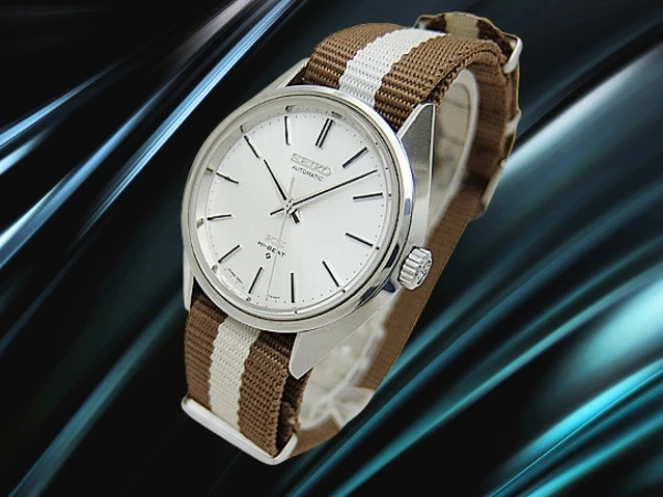 キングセイコー ハイビート 5621-7021 SS シルバーダイヤル ノンデイト 社外製引き通しストラップ装着 オートマチック KING SEIKO HI-BEAT 56KS [代行おまかせコース]